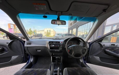 Honda Orthia I рестайлинг, 2000 год, 400 000 рублей, 15 фотография