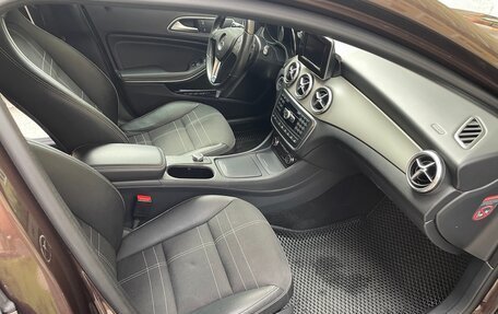 Mercedes-Benz GLA, 2015 год, 2 250 000 рублей, 14 фотография