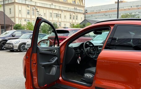 Porsche Macan I рестайлинг, 2022 год, 6 990 000 рублей, 3 фотография
