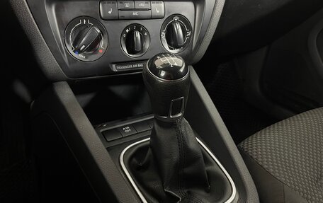 Volkswagen Jetta VI, 2014 год, 951 000 рублей, 19 фотография