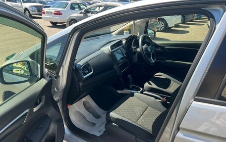 Honda Fit III, 2016 год, 1 099 000 рублей, 10 фотография