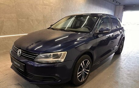 Volkswagen Jetta VI, 2011 год, 599 000 рублей, 1 фотография