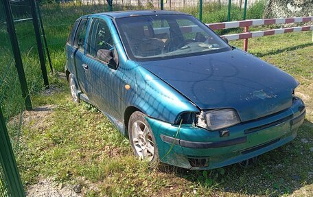 Fiat Punto III Punto Evo рестайлинг, 1997 год, 49 000 рублей, 2 фотография