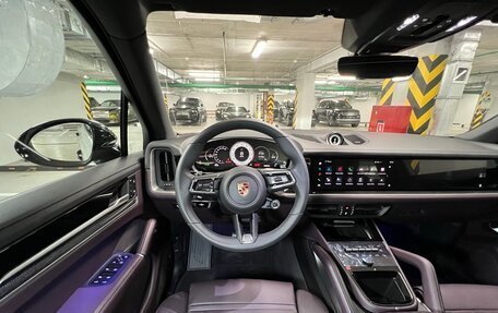 Porsche Cayenne III, 2024 год, 16 390 000 рублей, 10 фотография