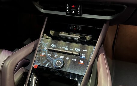 Porsche Cayenne III, 2024 год, 16 390 000 рублей, 14 фотография