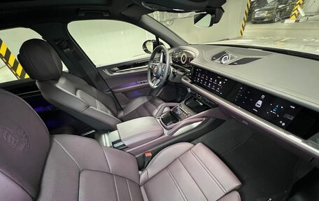 Porsche Cayenne III, 2024 год, 16 390 000 рублей, 13 фотография