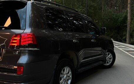 Toyota Land Cruiser 200, 2008 год, 2 600 000 рублей, 5 фотография