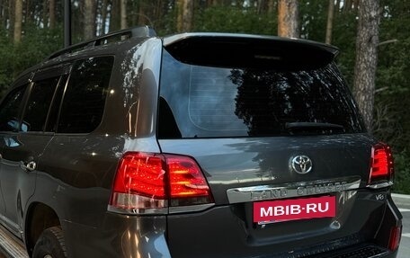 Toyota Land Cruiser 200, 2008 год, 2 600 000 рублей, 4 фотография