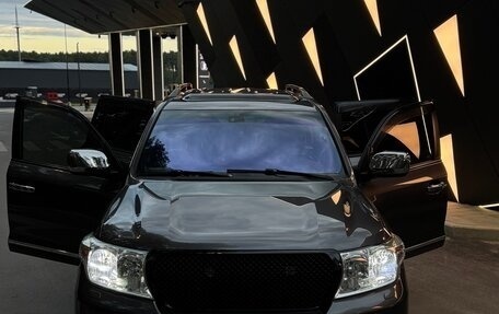 Toyota Land Cruiser 200, 2008 год, 2 600 000 рублей, 7 фотография