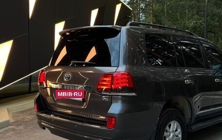 Toyota Land Cruiser 200, 2008 год, 2 600 000 рублей, 6 фотография