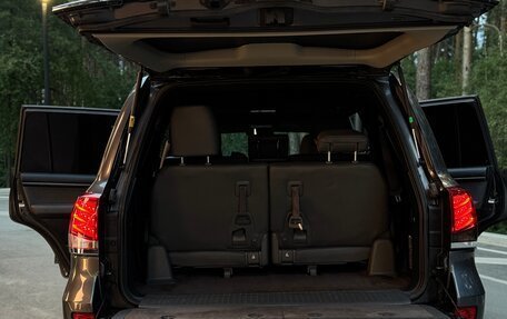 Toyota Land Cruiser 200, 2008 год, 2 600 000 рублей, 25 фотография