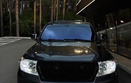 Toyota Land Cruiser 200, 2008 год, 2 600 000 рублей, 30 фотография