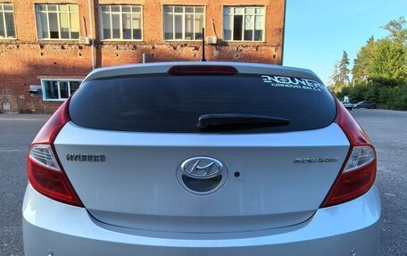 Hyundai Solaris II рестайлинг, 2012 год, 750 000 рублей, 4 фотография