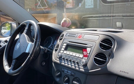 Volkswagen Tiguan I, 2008 год, 930 000 рублей, 16 фотография