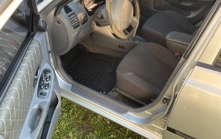Hyundai Accent II, 2004 год, 410 000 рублей, 10 фотография