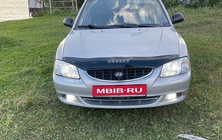 Hyundai Accent II, 2004 год, 410 000 рублей, 6 фотография