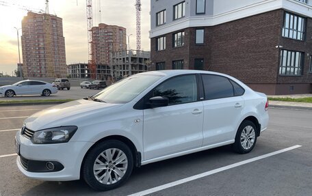 Volkswagen Polo VI (EU Market), 2014 год, 920 000 рублей, 4 фотография