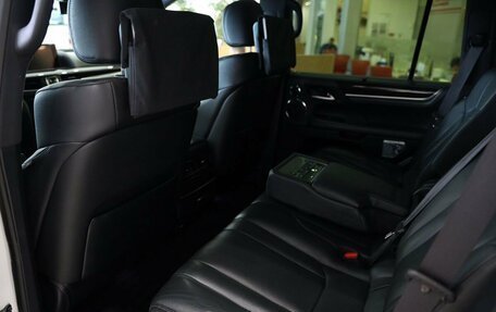Lexus LX III, 2017 год, 8 850 000 рублей, 18 фотография