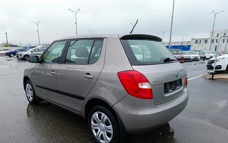 Skoda Fabia II, 2013 год, 629 000 рублей, 5 фотография