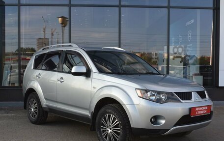 Mitsubishi Outlander III рестайлинг 3, 2008 год, 665 000 рублей, 3 фотография