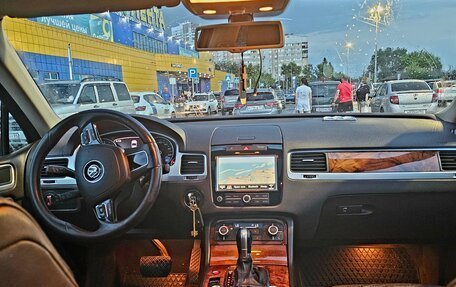 Volkswagen Touareg III, 2010 год, 2 000 000 рублей, 6 фотография