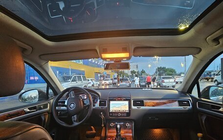Volkswagen Touareg III, 2010 год, 2 000 000 рублей, 5 фотография