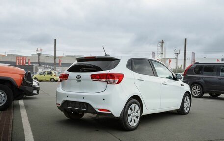 KIA Rio III рестайлинг, 2017 год, 1 000 000 рублей, 6 фотография