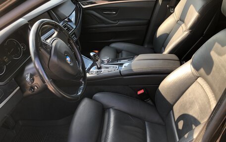 BMW 5 серия, 2016 год, 2 840 000 рублей, 10 фотография