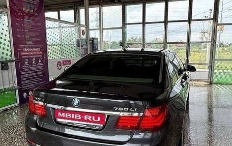 BMW 7 серия, 2013 год, 2 700 000 рублей, 3 фотография