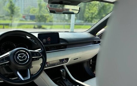 Mazda 6, 2018 год, 2 100 000 рублей, 10 фотография