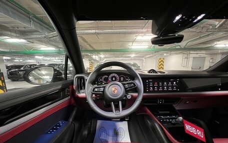 Porsche Cayenne III, 2024 год, 15 990 000 рублей, 10 фотография
