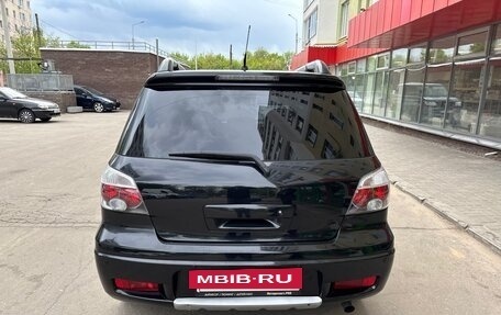 Mitsubishi Outlander III рестайлинг 3, 2006 год, 670 000 рублей, 6 фотография