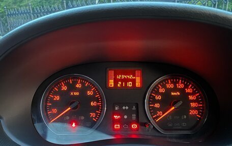Renault Logan I, 2014 год, 659 999 рублей, 24 фотография