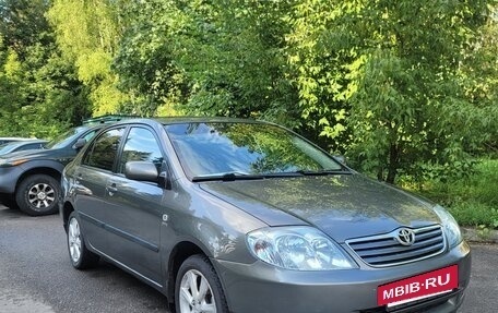 Toyota Corolla, 2003 год, 445 000 рублей, 3 фотография