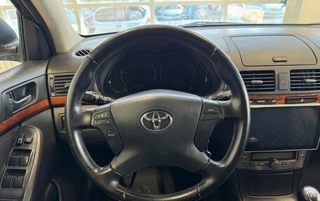Toyota Avensis III рестайлинг, 2006 год, 695 000 рублей, 7 фотография