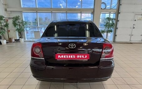 Toyota Avensis III рестайлинг, 2006 год, 695 000 рублей, 4 фотография