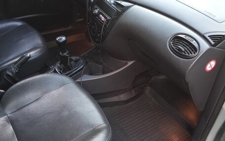 Ford Focus IV, 2004 год, 295 000 рублей, 10 фотография