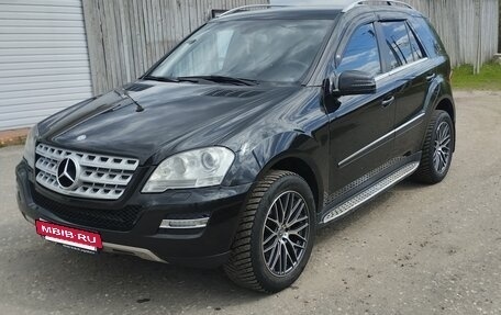 Mercedes-Benz M-Класс, 2011 год, 2 000 000 рублей, 6 фотография