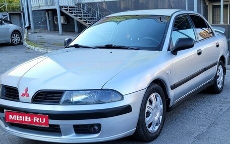 Mitsubishi Carisma I, 2002 год, 295 000 рублей, 1 фотография
