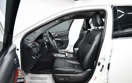 Toyota Camry, 2013 год, 1 395 000 рублей, 6 фотография