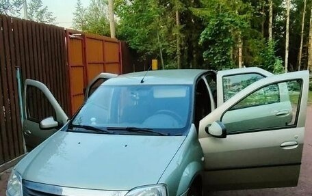 Renault Logan I, 2013 год, 750 000 рублей, 13 фотография
