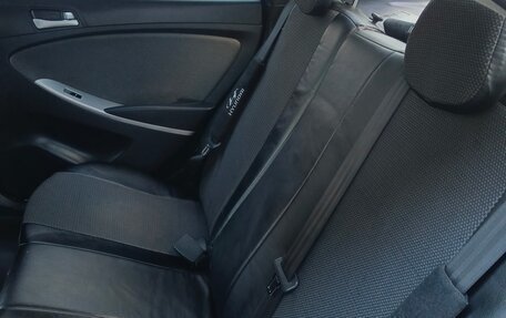 Hyundai Solaris II рестайлинг, 2014 год, 740 000 рублей, 5 фотография