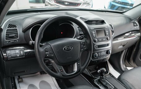 KIA Sorento II рестайлинг, 2015 год, 1 499 000 рублей, 10 фотография