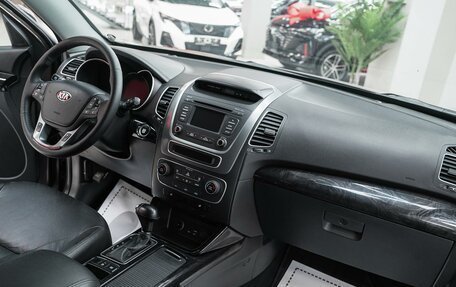 KIA Sorento II рестайлинг, 2015 год, 1 499 000 рублей, 13 фотография