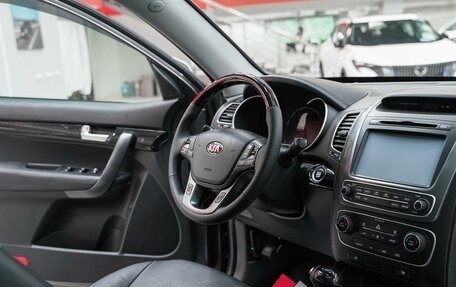 KIA Sorento II рестайлинг, 2014 год, 1 449 000 рублей, 15 фотография