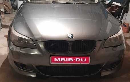 BMW 5 серия, 2005 год, 945 000 рублей, 1 фотография