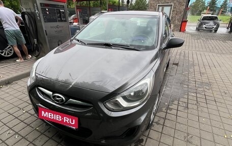 Hyundai Solaris II рестайлинг, 2011 год, 780 000 рублей, 5 фотография