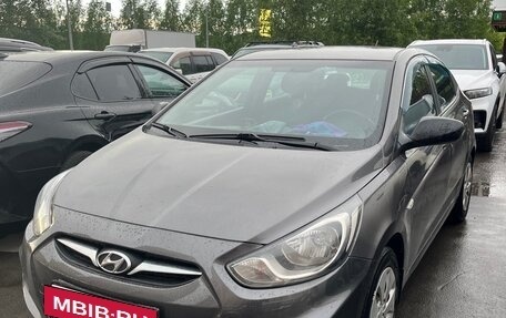 Hyundai Solaris II рестайлинг, 2011 год, 780 000 рублей, 6 фотография