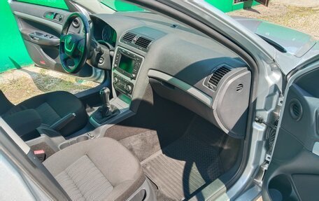 Skoda Octavia, 2012 год, 1 400 000 рублей, 9 фотография