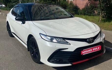 Toyota Camry, 2022 год, 3 500 000 рублей, 11 фотография
